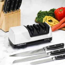Chef's Choice - 3-stage 1520 Angle-Select Electric Knife Sharpener -Home Kitchen Store 0115200 LS3 Lifestyle 540x 59594.1648735503