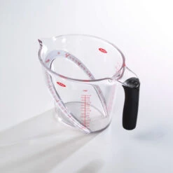 OXO - Good Grips 4 Cup Angled Measuring Cup -Home Kitchen Store 1050030 5 oxogoodgrips 4cupangledmeasuringcup 40615.1654638640