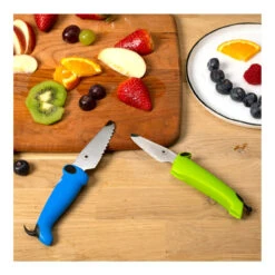 Kuhn Rikon - Kinderkitchen Blue/Green 2 PC Serrated Knife Set -Home Kitchen Store 22289 9476 ip3 web 55340.1706291477