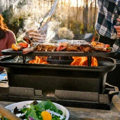 Lodge - Sportsman Pro Grill 19 Lodge - Sportsman Pro Grill -Home Kitchen Store 2 PRO LSPROG Selling Point Images WEB 94162.1650984396