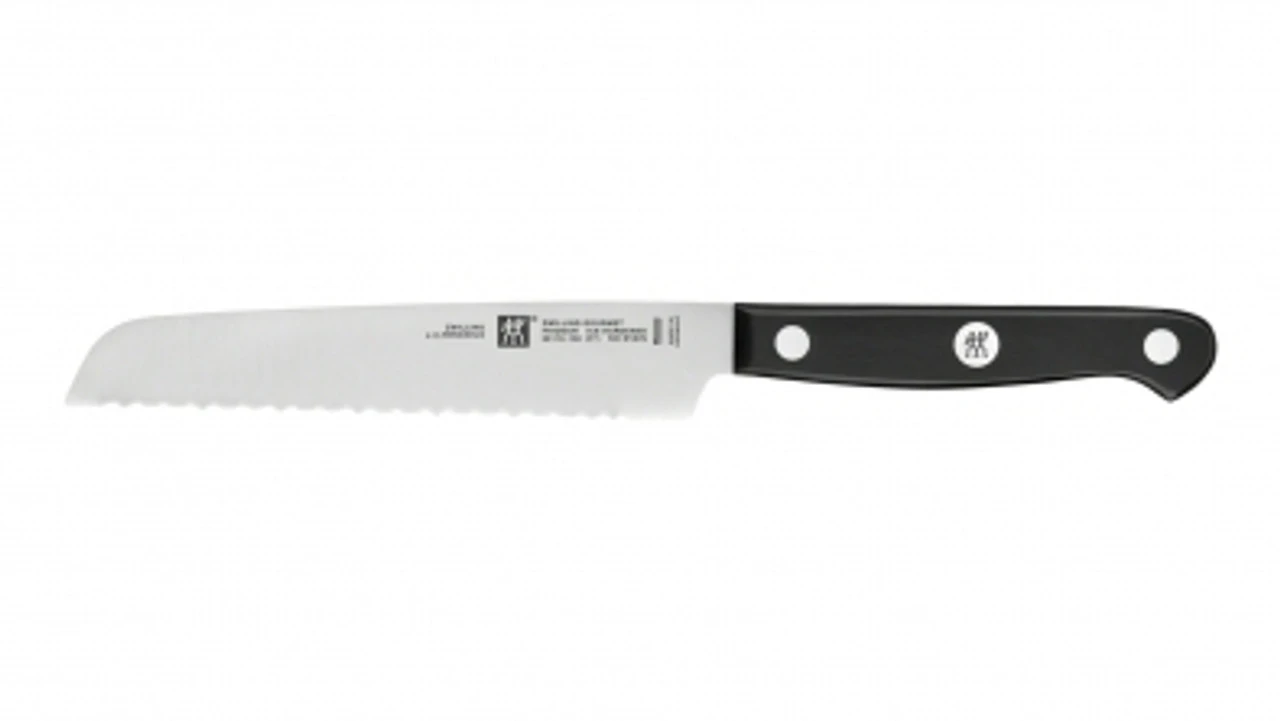 Zwilling - 5" Gourmet Z15 Serrated Utility Knife 3 Zwilling - 5" Gourmet Z15 Serrated Utility Knife