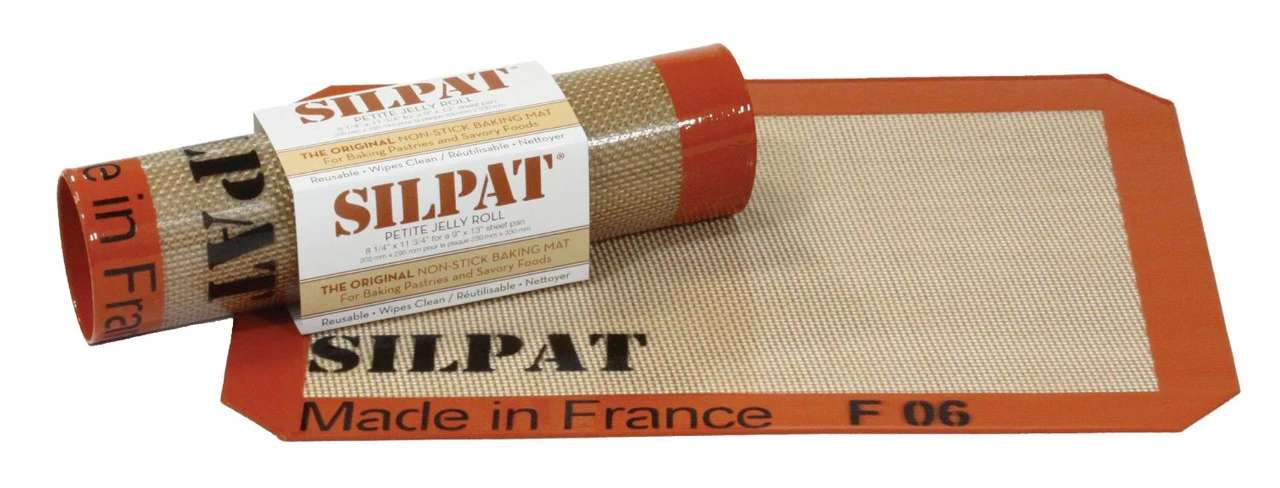 Silpat - Half Sheet Non-Stick Baking Mat 3 Silpat - Half Sheet Non-Stick Baking Mat