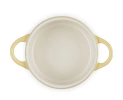 Le Creuset - .24 L (0.25 QT) Camomille Mini Round Cocotte -Home Kitchen Store LC 20231114 ZS PS FS 71901100070000 005 46300.1717432607