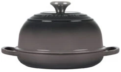 Le Creuset - Oyster Bread Oven