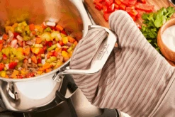 All-Clad - 8 QT D5 Polished Stainless Stockpot With Lid, 5-ply Bonded Cookware, Made In USA -Home Kitchen Store SD55508 1 33337.1626454220