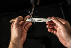 Vanderlinden - Laguiole Exclusive Line 6 Olive Wood Steak Knives -Home Kitchen Store VANDERLINDEN LAGUIOLEDUMONDE STEAKKNIVES OLIVE WOOD 4 31910.1699380942