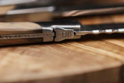 Vanderlinden - Laguiole Exclusive Line 6 Olive Wood Steak Knives -Home Kitchen Store VANDERLINDEN LAGUIOLEDUMONDE STEAKKNIVES OLIVE WOOD 6 83605.1699380942