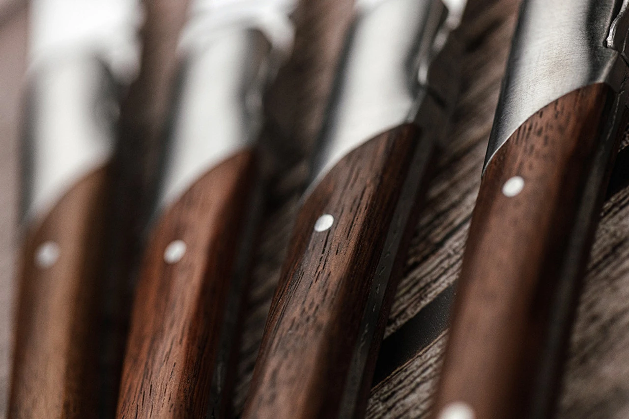 Vanderlinden - Laguiole Exclusive Line 6 Rose Wood Steak Knives 6 Vanderlinden - Laguiole Exclusive Line 6 Rose Wood Steak Knives - Image 4