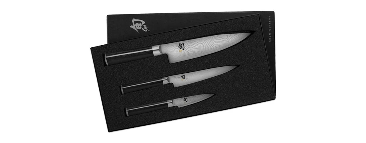 Shun - 3 Pc Classic Starter Set - 8" Chef's, 6" Utility, And 3.5" Paring Knife 5 Shun - 3 Pc Classic Starter Set - 8" Chef's, 6" Utility, And 3.5" Paring Knife - Image 3