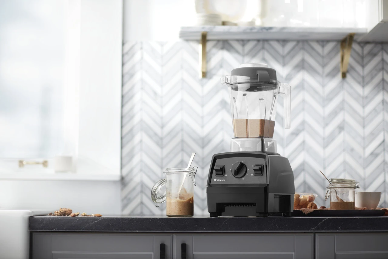 Vitamix - Explorian E310 2 H.P. Blender With 48 Oz Container - 64068 12 Vitamix - Explorian E310 2 H.P. Blender With 48 Oz Container - 64068 - Image 10