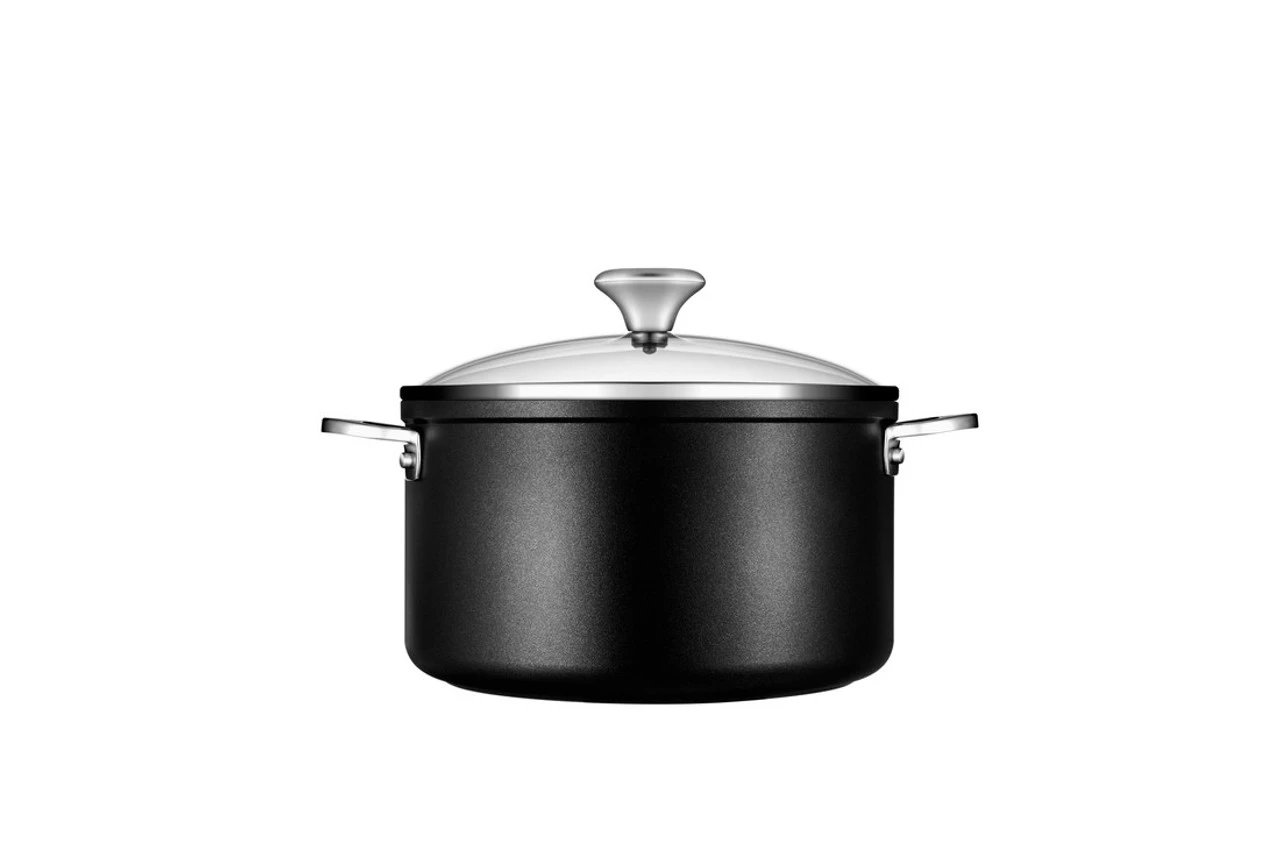 Le Creuset - 6L Toughened Non-Stick Pro Stock Pot 4 Le Creuset - 6L Toughened Non-Stick Pro Stock Pot - Image 2
