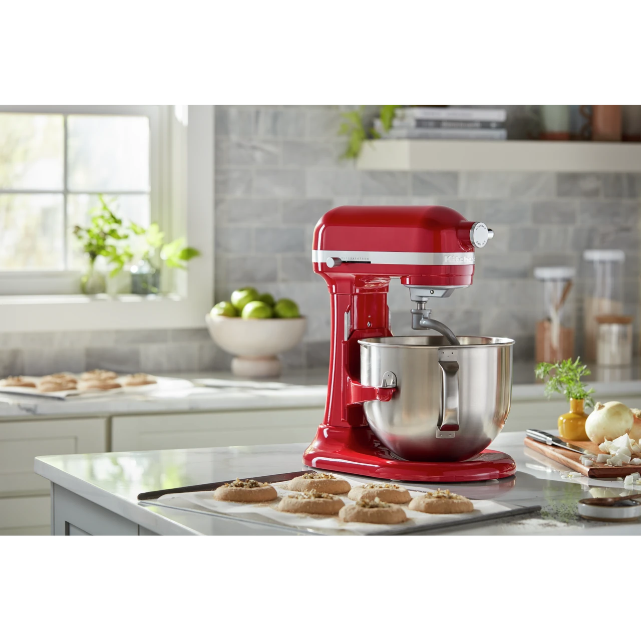 KitchenAid - 7 Qt Empire Red Stand Mixer With Stainless Steel Accessories 8 KitchenAid - 7 Qt Empire Red Stand Mixer With Stainless Steel Accessories - Image 6