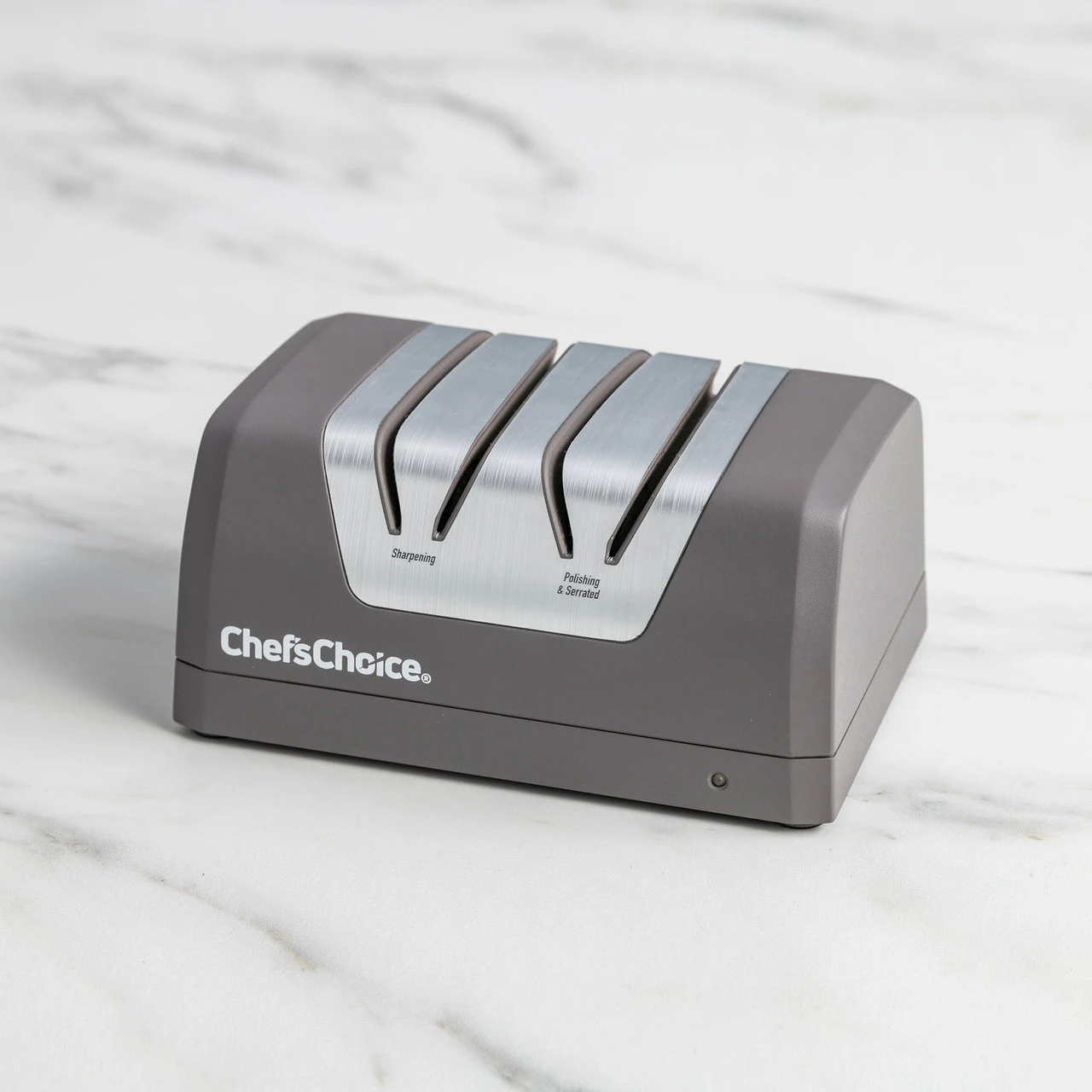 Chef's Choice - Rechargeable 20° 2 Stage Knife Sharpener 4 Chef's Choice - Rechargeable 20° 2 Stage Knife Sharpener - Image 2